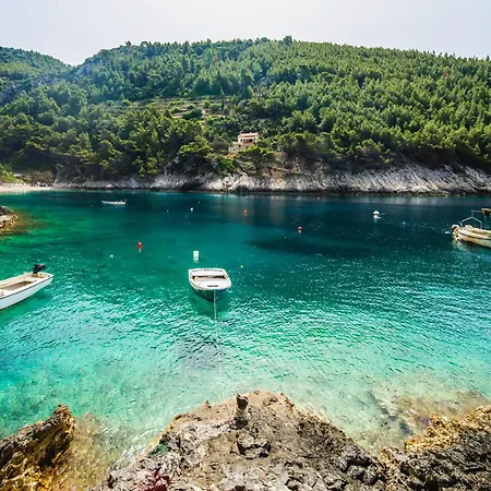 4 Bedroom Front In Dom wakacyjny Pupnat