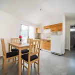 Holiday home Stunning In With Wifi Pupnat